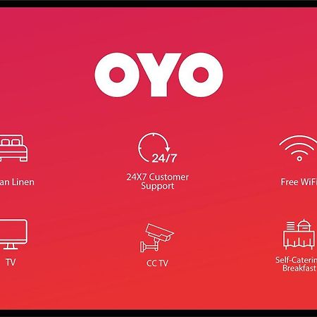 Oyo 472 Hotel Sareen New Delhi Bagian luar foto