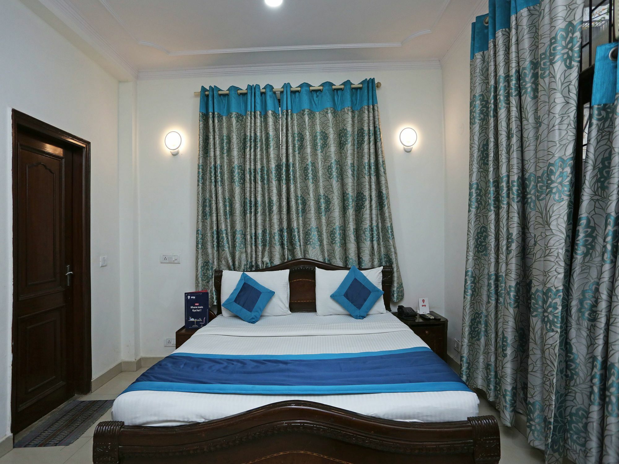 Oyo 472 Hotel Sareen New Delhi Bagian luar foto
