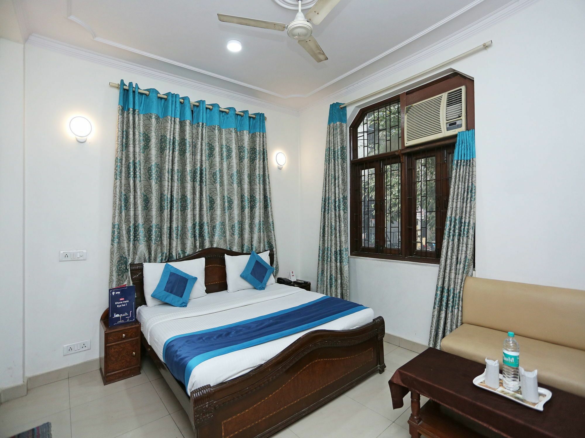 Oyo 472 Hotel Sareen New Delhi Bagian luar foto